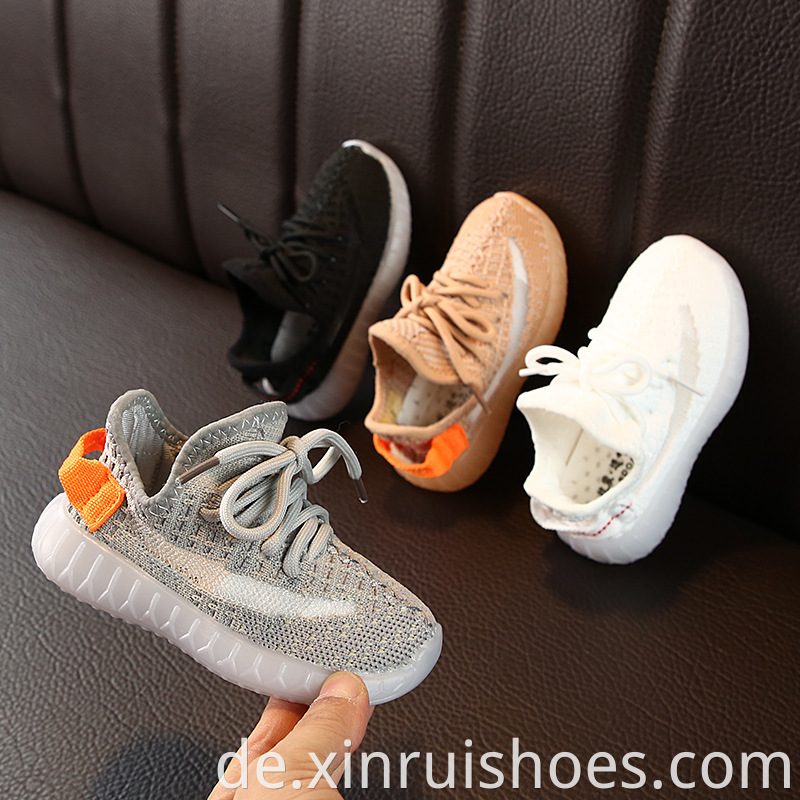 Kids Sneaker 4 Jpg